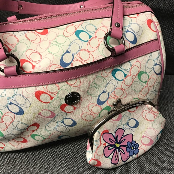 Coach Handbags - Coach Chelsea Multicolored Signature Purse